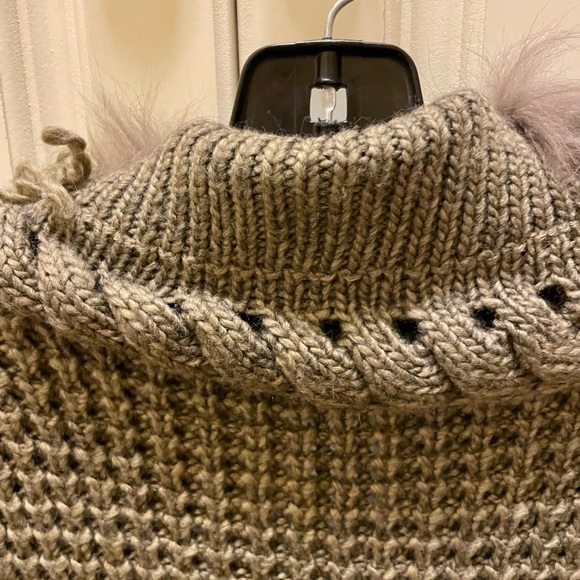‼️Close Out‼️ Sweater Coat, Taupe, Beautiful shiny faux fur accent - Picture 9 of 10